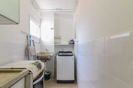 Apartamento à venda com 52m², 1 quarto e sem vaga Apartamento à venda com 52m², 1 quarto e sem vagaCozinha e Área de Serviço
