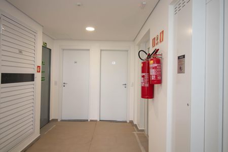 Apartamento à venda com 125m², 3 quartos e 2 vagas Apartamento à venda com 125m², 3 quartos e 2 vagasHall de entrada