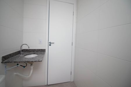 Apartamento à venda com 125m², 3 quartos e 2 vagas Apartamento à venda com 125m², 3 quartos e 2 vagasBanheiro da Suíte