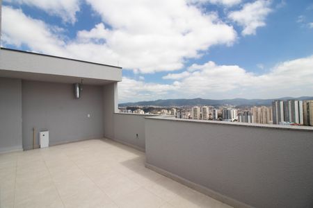 Apartamento à venda com 125m², 3 quartos e 2 vagas Apartamento à venda com 125m², 3 quartos e 2 vagasCobertura