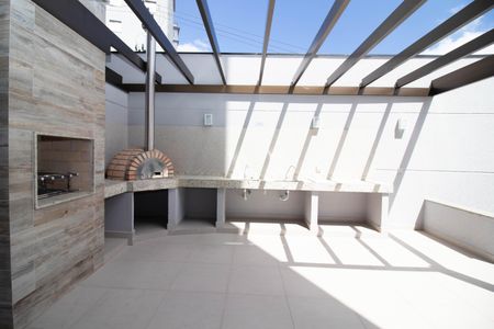 Apartamento à venda com 125m², 3 quartos e 2 vagas Apartamento à venda com 125m², 3 quartos e 2 vagasÁrea comum - Churrasqueira