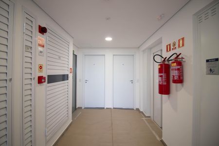 Apartamento à venda com 125m², 3 quartos e 2 vagas Apartamento à venda com 125m², 3 quartos e 2 vagasHall de entrada