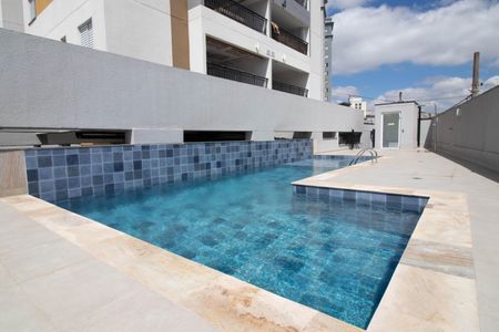 Apartamento à venda com 125m², 3 quartos e 2 vagas Apartamento à venda com 125m², 3 quartos e 2 vagasÁrea comum - Piscina