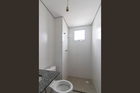 Apartamento à venda com 64m², 2 quartos e 2 vagas Apartamento à venda com 64m², 2 quartos e 2 vagasBanheiro da Suíte