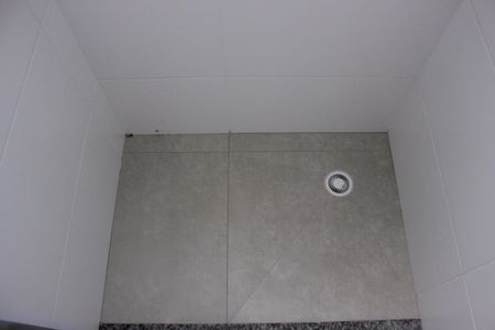 Apartamento à venda com 64m², 2 quartos e 2 vagasBanheiro Social