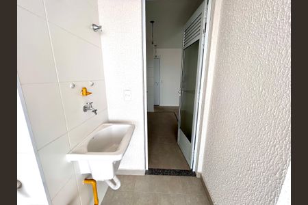 Apartamento à venda com 64m², 2 quartos e 2 vagas Apartamento à venda com 64m², 2 quartos e 2 vagasÁrea de Serviço