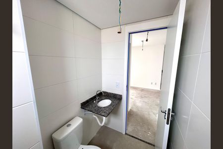 Apartamento à venda com 64m², 2 quartos e 2 vagas Apartamento à venda com 64m², 2 quartos e 2 vagasBanheiro