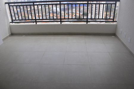 Varanda de apartamento à venda com 2 quartos, 64m² em Jardim Sao Ricardo, Guarulhos