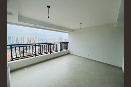 Apartamento à venda com 64m², 2 quartos e 2 vagas Apartamento à venda com 64m², 2 quartos e 2 vagasVaranda