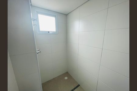 Apartamento à venda com 64m², 2 quartos e 2 vagas Apartamento à venda com 64m², 2 quartos e 2 vagasBanheiro