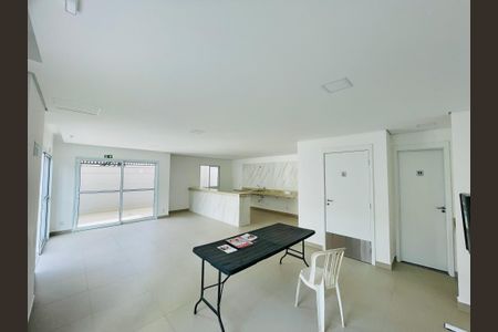 Apartamento à venda com 64m², 2 quartos e 2 vagas Apartamento à venda com 64m², 2 quartos e 2 vagasÁrea comum