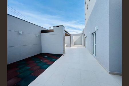 Apartamento à venda com 64m², 2 quartos e 1 vaga Apartamento à venda com 64m², 2 quartos e 1 vagaÁrea comum