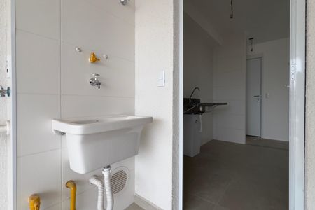 Apartamento à venda com 64m², 2 quartos e 1 vaga Apartamento à venda com 64m², 2 quartos e 1 vagaCozinha e Área de Serviço