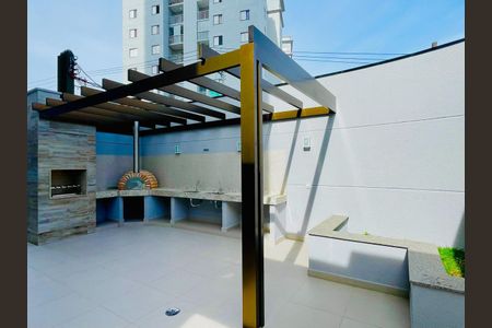 Apartamento à venda com 64m², 2 quartos e 1 vaga Apartamento à venda com 64m², 2 quartos e 1 vagaChurrasqueira