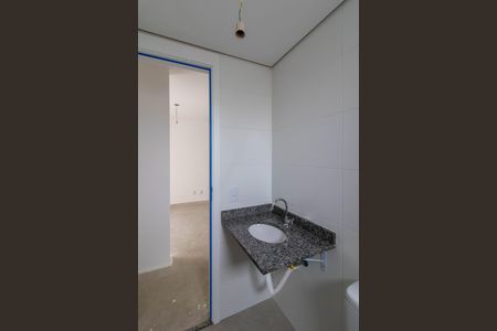 Apartamento à venda com 64m², 2 quartos e 1 vaga Apartamento à venda com 64m², 2 quartos e 1 vagaBanheiro Social