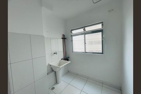 Apartamento à venda com 64m², 2 quartos e 1 vaga Apartamento à venda com 64m², 2 quartos e 1 vagaÁrea de Serviço