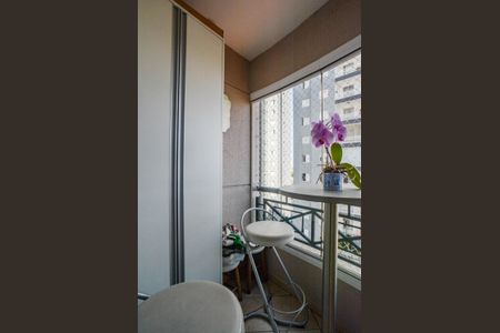 Apartamento à venda com 54m², 2 quartos e 1 vagaSala