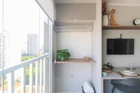 Varanda de apartamento para alugar com 1 quarto, 15m² em Vila Santa Clara, São Paulo