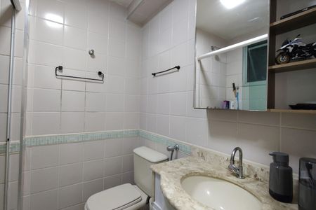 Apartamento para alugar com 66m², 2 quartos e 1 vaga Apartamento para alugar com 66m², 2 quartos e 1 vagaBanheiro Social