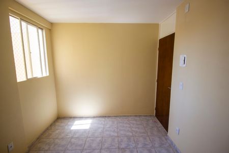 Sala de apartamento para alugar com 2 quartos, 43m² em Samambaia, Brasília