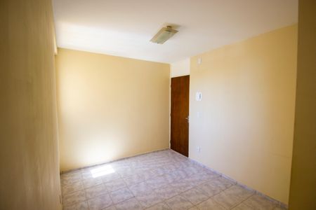 Sala de apartamento para alugar com 2 quartos, 43m² em Samambaia, Brasília