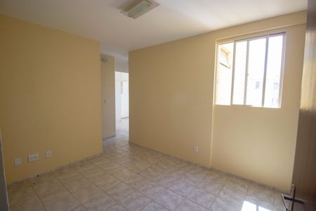 Sala de apartamento para alugar com 2 quartos, 43m² em Samambaia, Brasília