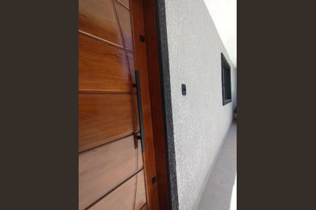 Casa à venda com 91m², 2 quartos e 1 vaga Casa à venda com 91m², 2 quartos e 1 vagaEntrada