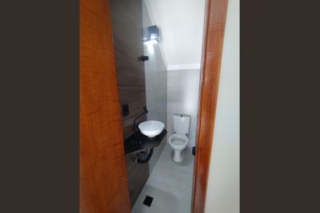 Casa à venda com 80m², 2 quartos e 2 vagas Casa à venda com 80m², 2 quartos e 2 vagasBanheiro da Cobertura