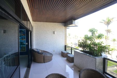 Apartamento para alugar com 200m², 5 quartos e 3 vagas Apartamento para alugar com 200m², 5 quartos e 3 vagasVaranda da Sala