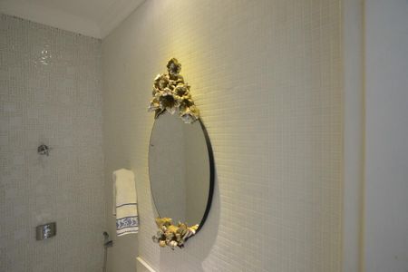 Apartamento para alugar com 200m², 5 quartos e 3 vagas Apartamento para alugar com 200m², 5 quartos e 3 vagasLavabo