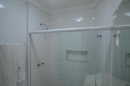 Apartamento para alugar com 200m², 5 quartos e 3 vagas Apartamento para alugar com 200m², 5 quartos e 3 vagasBanheiro Suíte 2