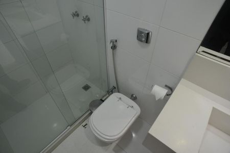 Apartamento para alugar com 200m², 5 quartos e 3 vagas Apartamento para alugar com 200m², 5 quartos e 3 vagasBanheiro Social