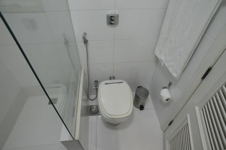 Apartamento para alugar com 200m², 5 quartos e 3 vagas Apartamento para alugar com 200m², 5 quartos e 3 vagasBanheiro Suíte 3