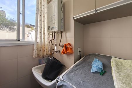 Apartamento à venda com 87m², 2 quartos e 1 vagaÁrea de Serviço