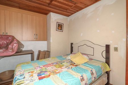 Quarto 2 de casa à venda com 2 quartos, 240m² em Passo das Pedras, Porto Alegre