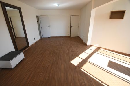 Sala de apartamento à venda com 3 quartos, 120m² em Vila Industrial (campinas), Campinas
