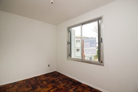 Quarto 2 de apartamento para alugar com 2 quartos, 50m² em Santa Tereza, Porto Alegre