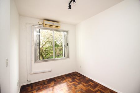 Sala de apartamento para alugar com 2 quartos, 50m² em Santa Tereza, Porto Alegre