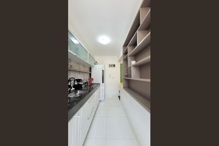 Apartamento à venda com 140m², 3 quartos e 2 vagas Apartamento à venda com 140m², 3 quartos e 2 vagasCozinha