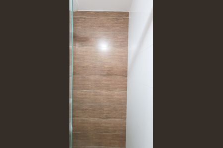 Apartamento à venda com 140m², 3 quartos e 2 vagas Apartamento à venda com 140m², 3 quartos e 2 vagasBanheiro da Suíte