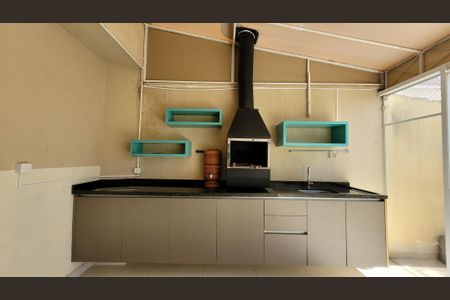 Apartamento à venda com 140m², 3 quartos e 2 vagas Apartamento à venda com 140m², 3 quartos e 2 vagasÁrea gourmet Privativa