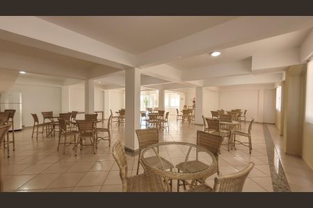 Apartamento à venda com 140m², 3 quartos e 2 vagas Apartamento à venda com 140m², 3 quartos e 2 vagasÁrea comum - Salão de festas