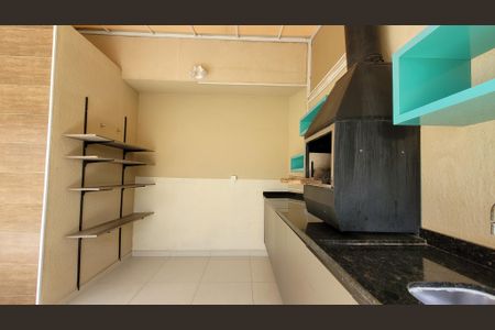Apartamento à venda com 140m², 3 quartos e 2 vagas Apartamento à venda com 140m², 3 quartos e 2 vagasÁrea gourmet Privativa