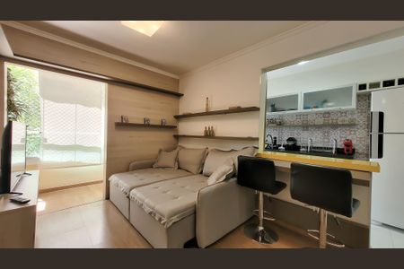 Apartamento à venda com 140m², 3 quartos e 2 vagas Apartamento à venda com 140m², 3 quartos e 2 vagasSala