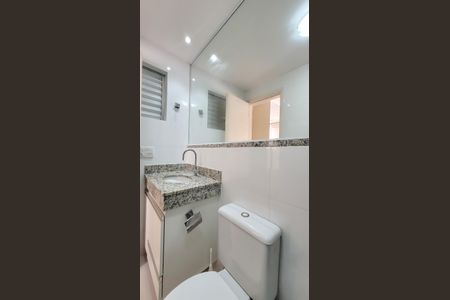 Apartamento à venda com 140m², 3 quartos e 2 vagas Apartamento à venda com 140m², 3 quartos e 2 vagasBanheiro da Suíte