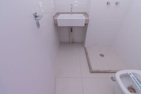 Banheiro de kitnet/studio à venda com 0 quarto, 30m² em Jardim Paulista, São Paulo