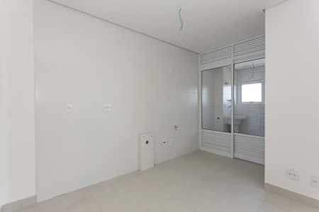 Apartamento à venda com 81m², 2 quartos e 2 vagas Apartamento à venda com 81m², 2 quartos e 2 vagasCozinha