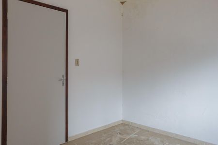 Quarto 1 de apartamento para alugar com 2 quartos, 75m² em Nonoai, Porto Alegre