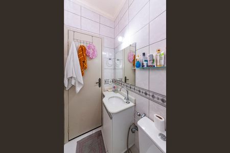 Casa à venda com 88m², 3 quartos e sem vaga Casa à venda com 88m², 3 quartos e sem vagaBanheiro Social