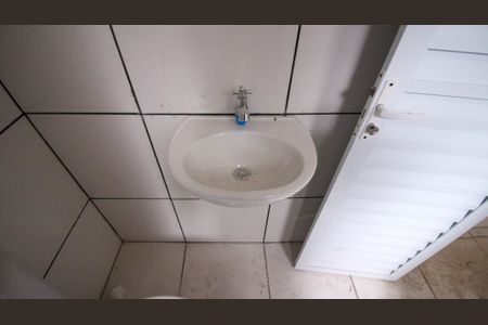 Banheiro de casa para alugar com 1 quarto, 40m² em Vila California, São Paulo